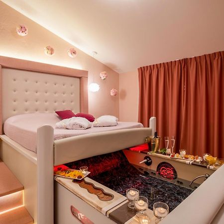 Hotel Butterfly - Il Nido D'Amore Bologna Monzuno Buitenkant foto