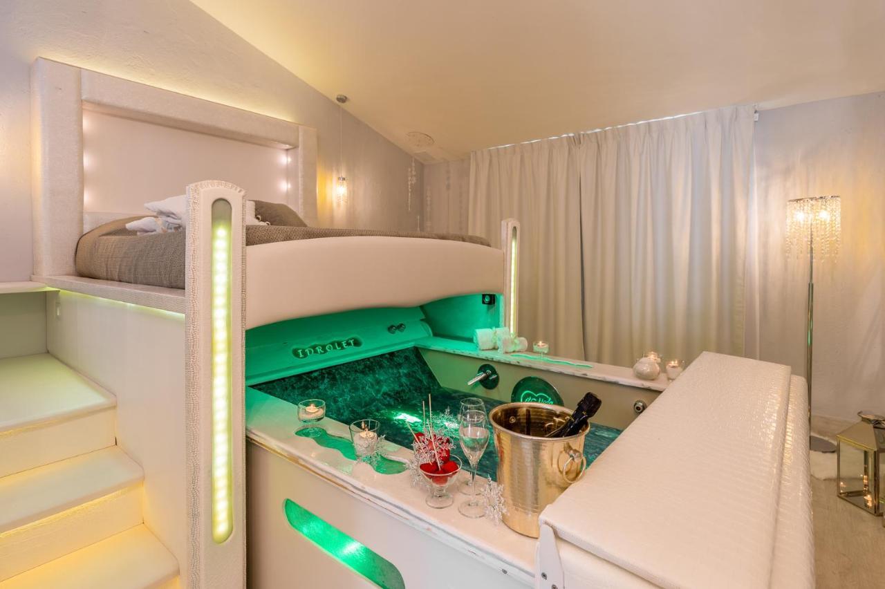 Hotel Butterfly - Il Nido D'Amore Bologna Monzuno Buitenkant foto